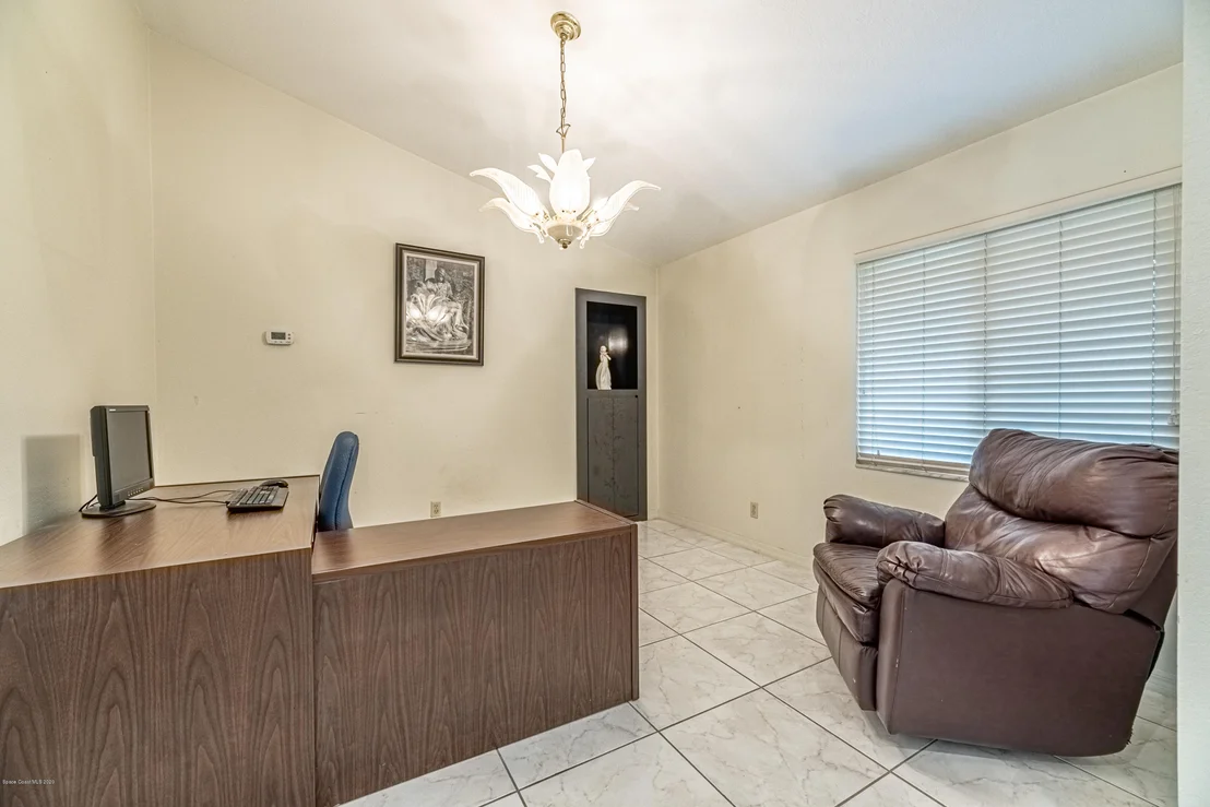 Photo of 1855 Hidden Lake Drive