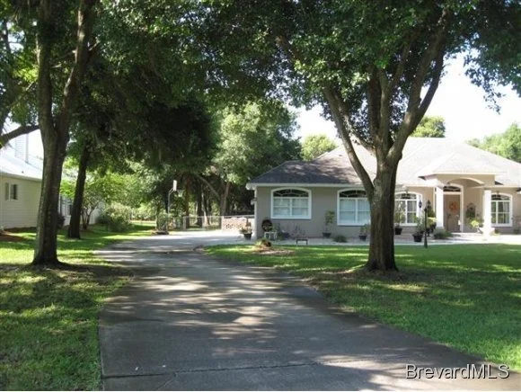 Photo of 195 City Point