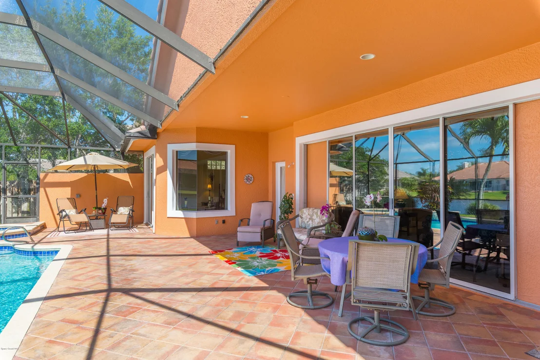Photo of 385 Normandy Drive