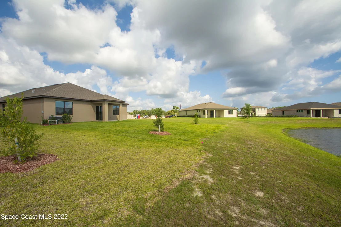 Photo of 6790 Canterbridge Drive