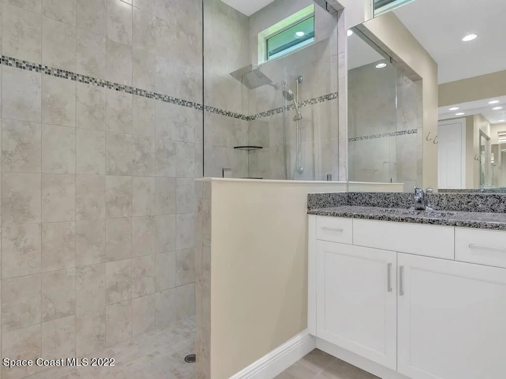 Photo of 6077 Graysen Sq Square