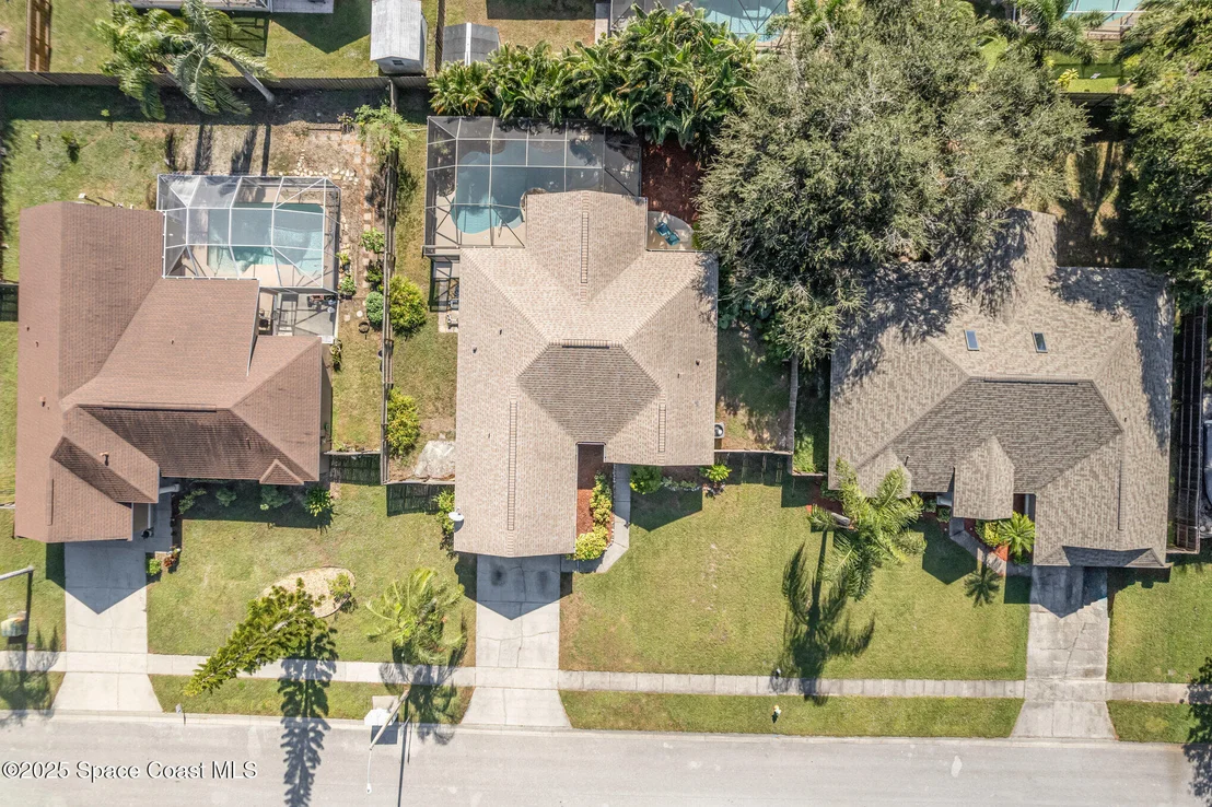 Photo of 1045 Jacaranda Circle