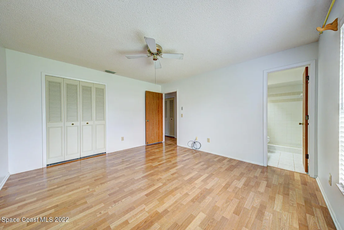 Photo of 2472 Nobility Avenue