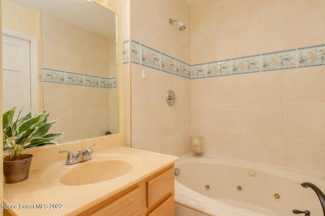 Photo of 536 Sunset Boulevard