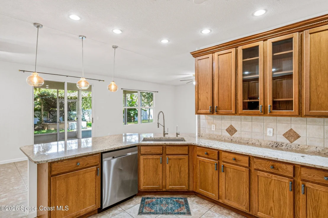 Photo of 994 Bryce Lane
