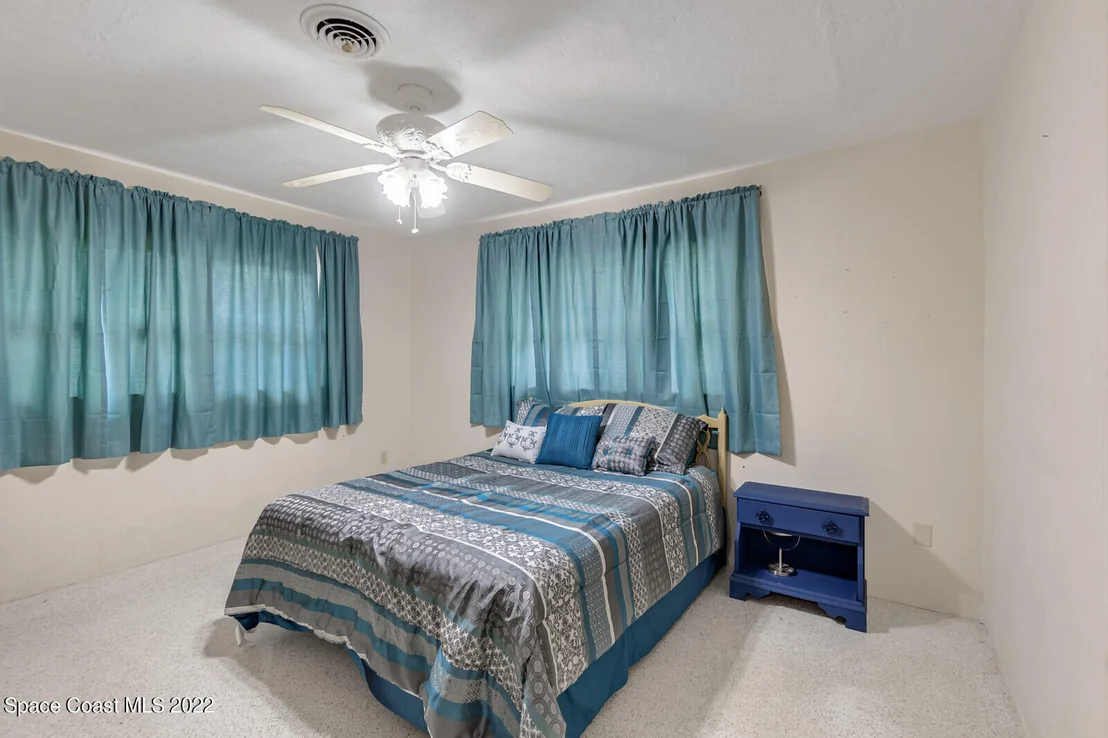 Photo of 306 Cocoa Avenue