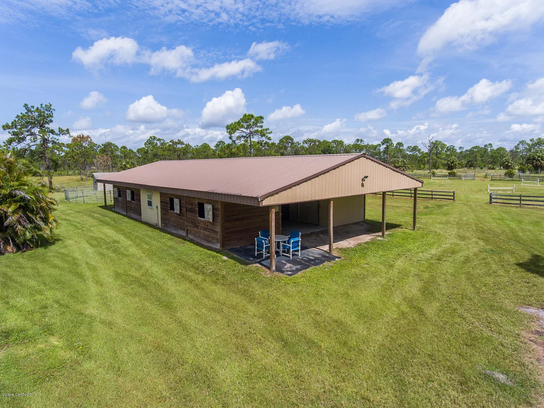Photo of 2040 Benjamin Road