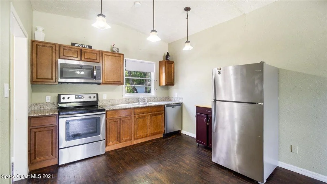 Photo of 7535 Sheridan Road