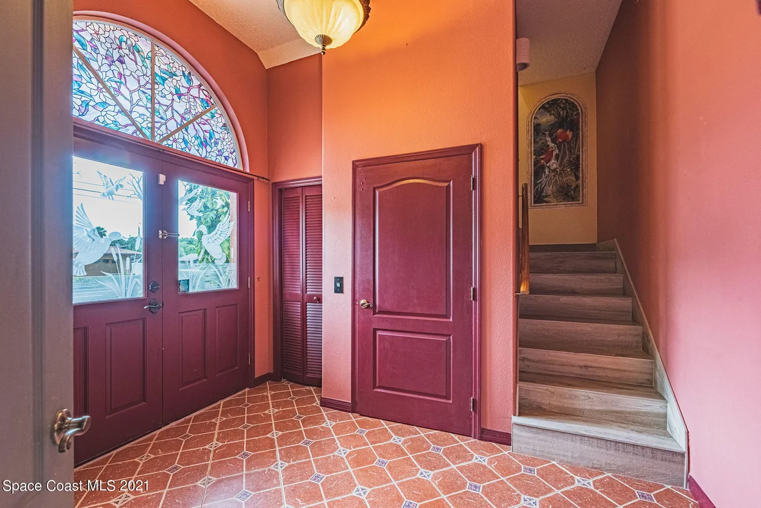 Photo of 585 Amber Lane