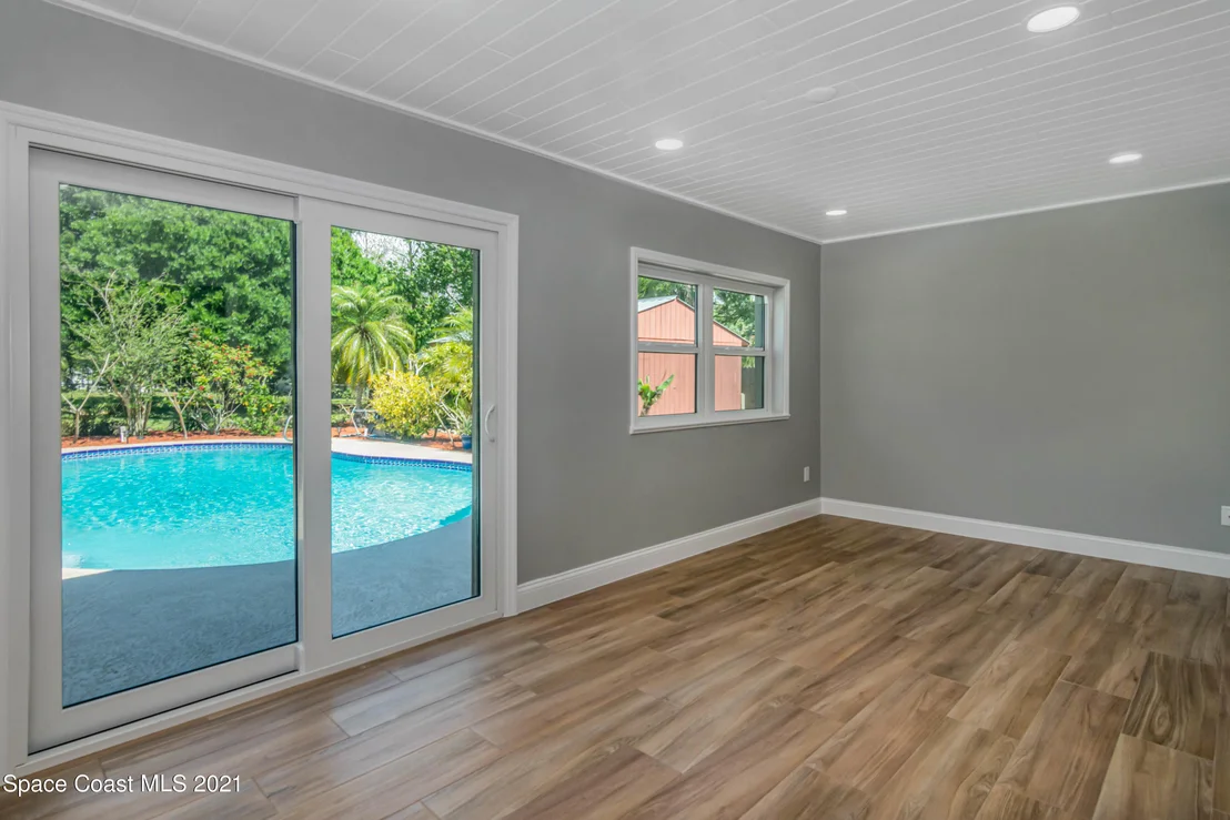 Photo of 1744 Trimble Road