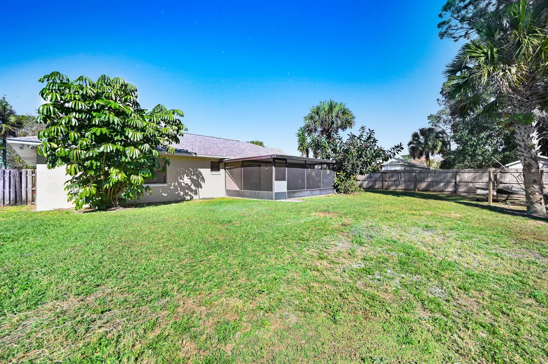 Photo of 6325 Hudson Road