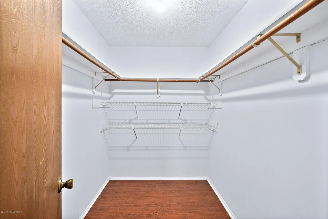 Photo of 6437 Fairchild Avenue