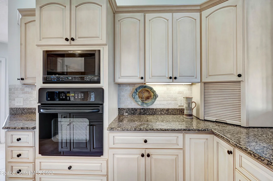Photo of 115 River Road Circle