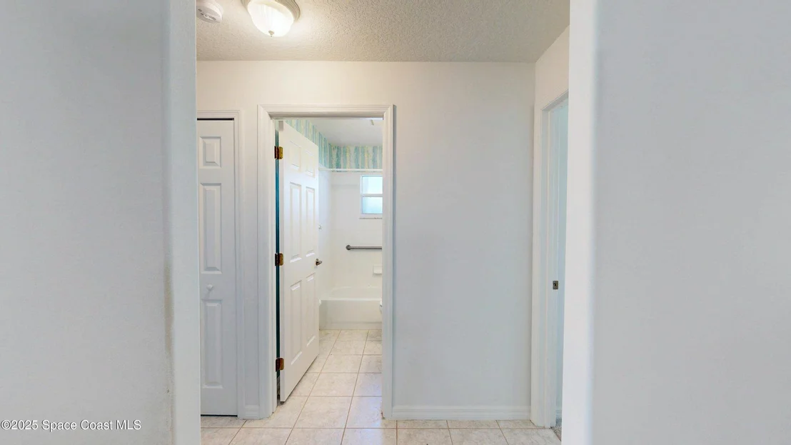 Photo of 3401 Deer Lakes Drive