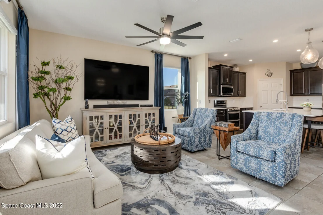 Photo of 4071 Dragonfly Drive