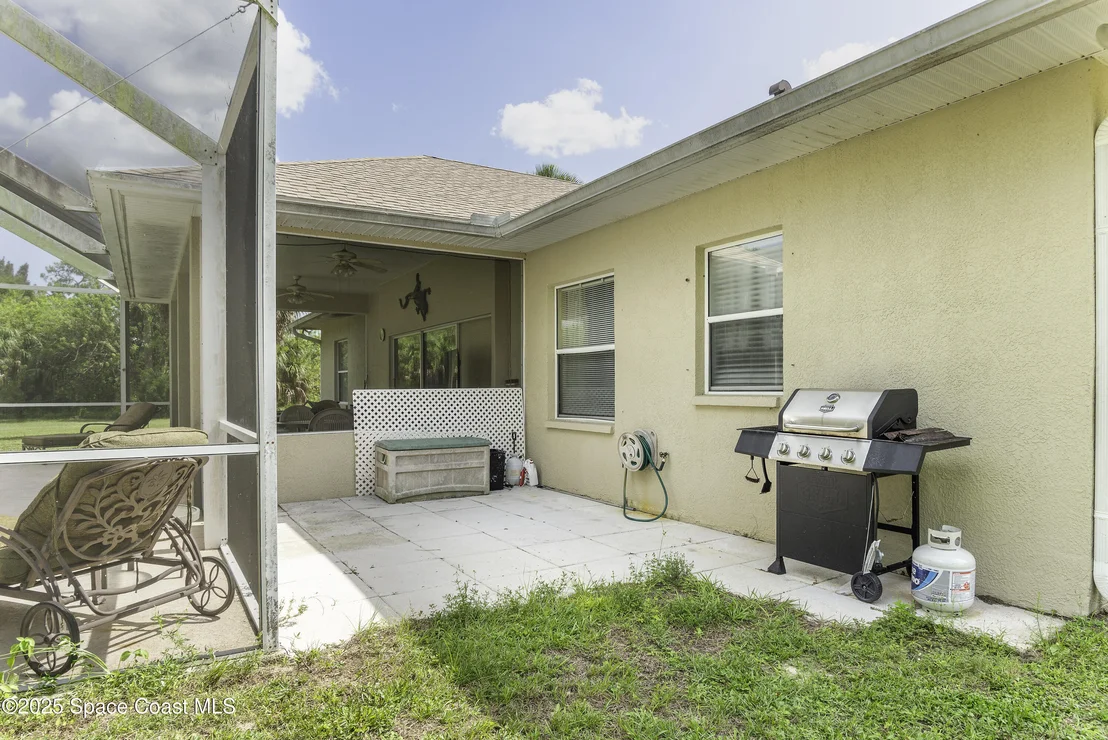 Photo of 386 Valencia Road