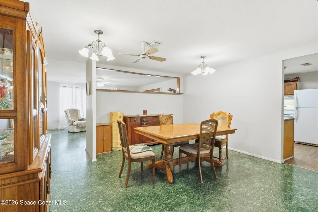 Photo of 1302 Sunwood Drive