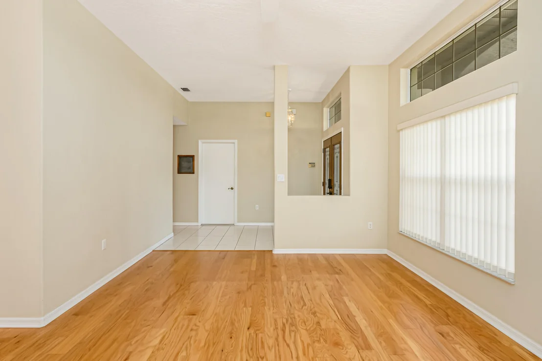 Photo of 718 Falls Creek Drive