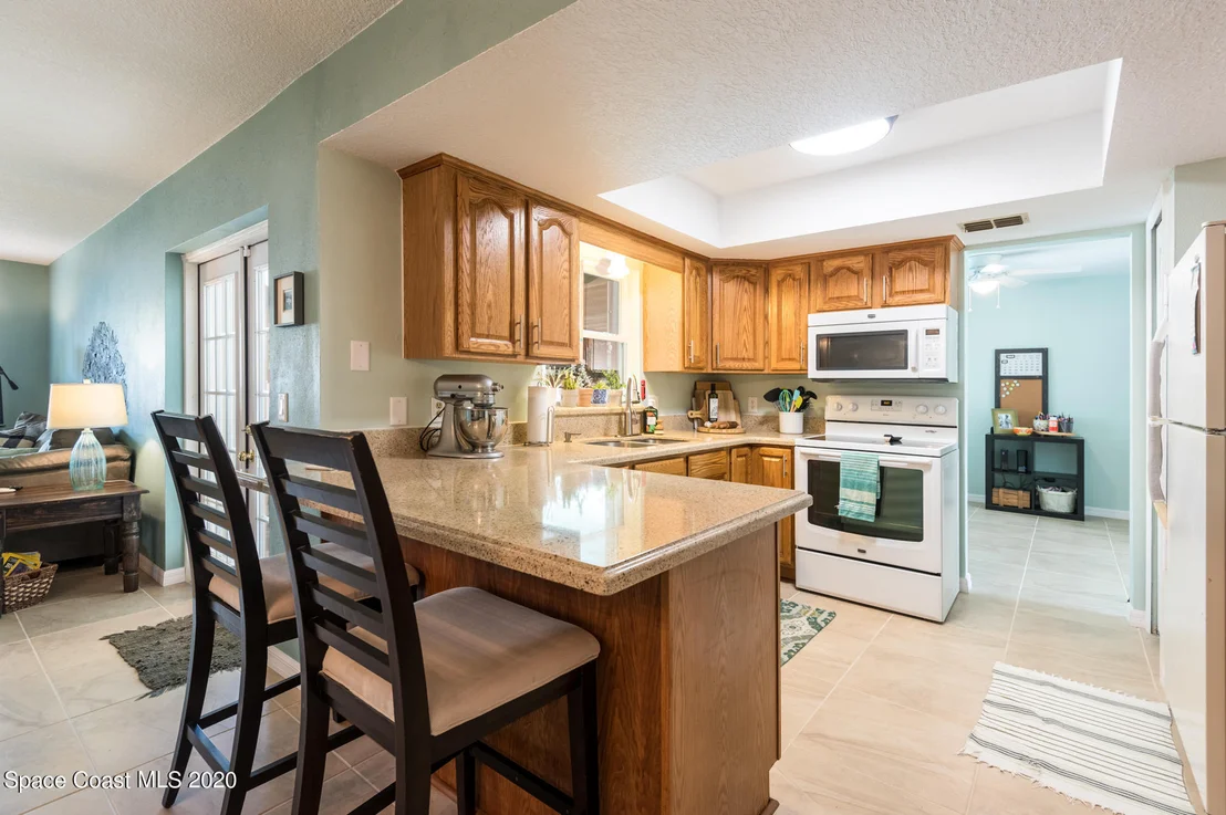 Photo of 1240 Palmdale Circle NE