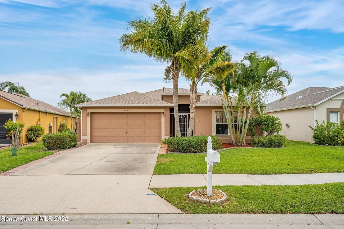 Photo of 380 Wickham Lakes Drive