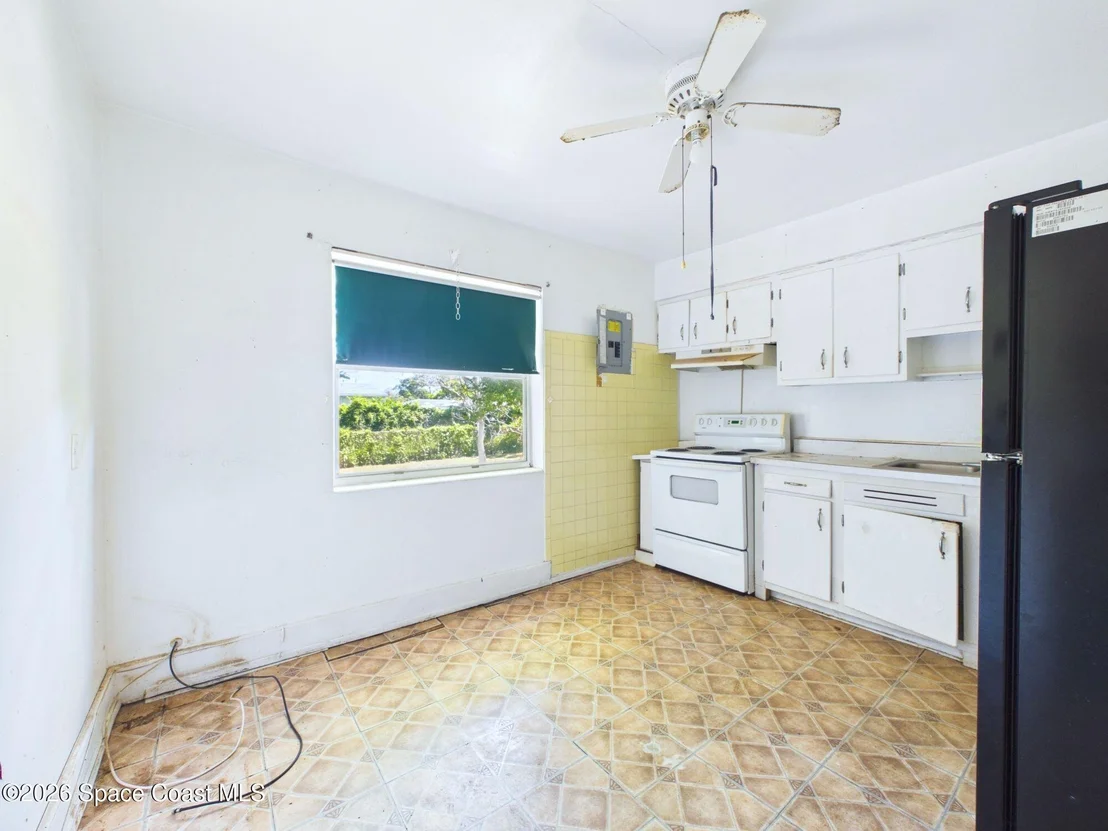 Photo of 1052 Broadmoor Drive