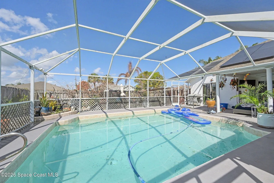 Photo of 1810 Crane Creek Boulevard