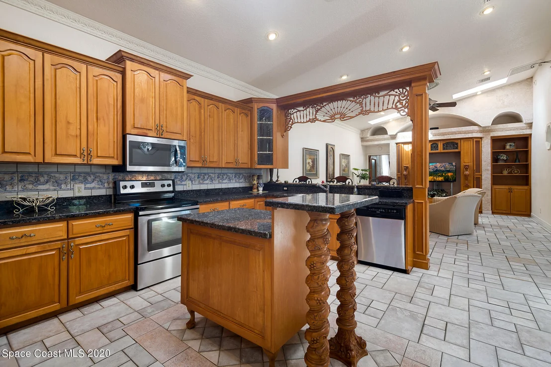 Photo of 19 Floridelphia Avenue