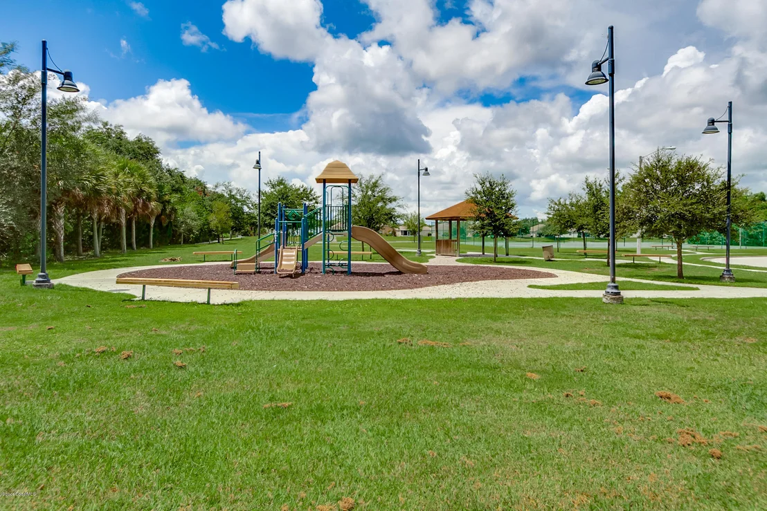 Photo of 621 Cressa Circle