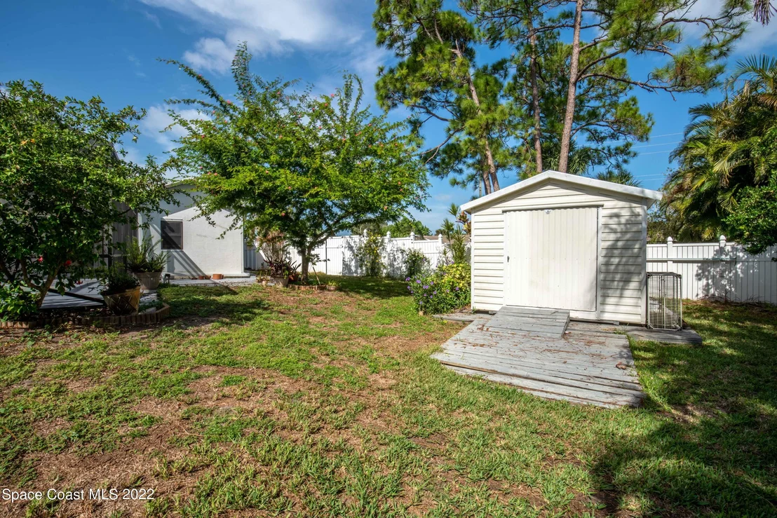 Photo of 573 Orange Avenue
