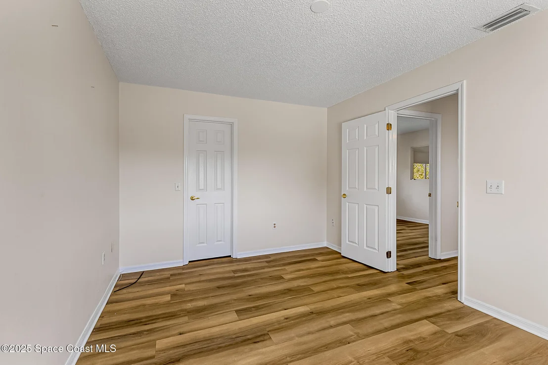 Photo of 822 Emerald Way