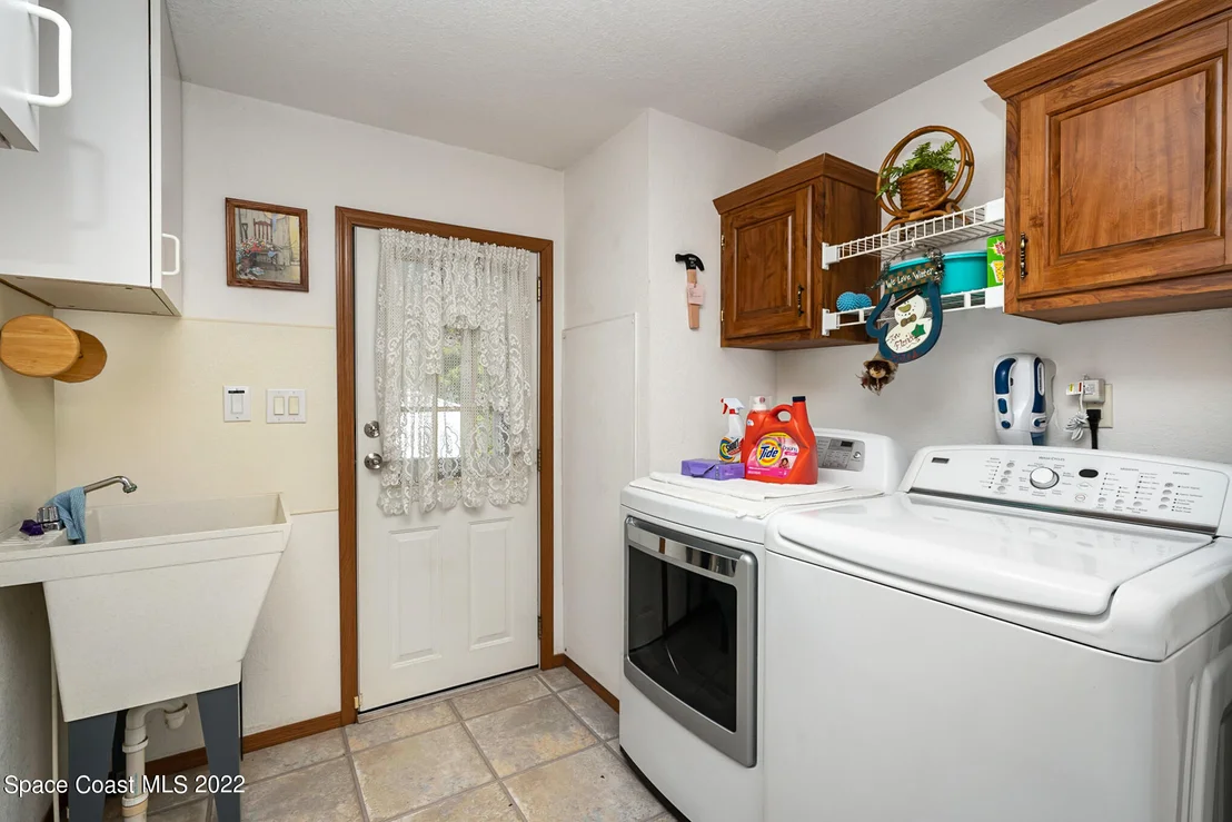 Photo of 4159 Hidden Lakes Drive