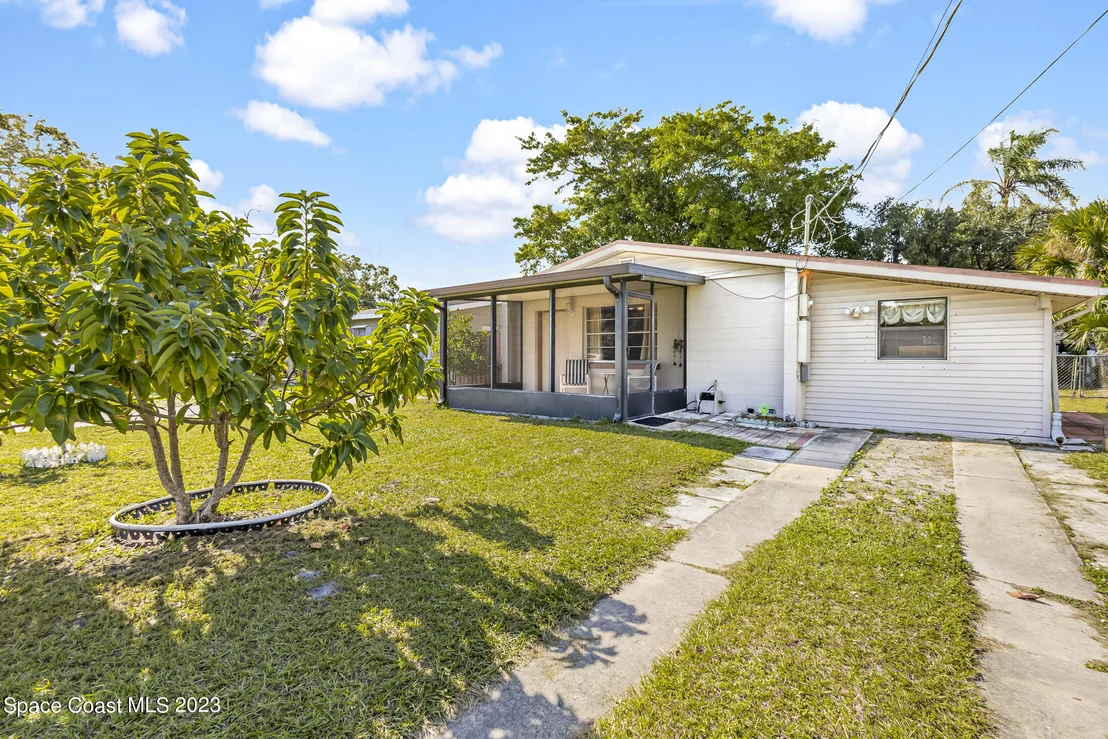Photo of 1812 Radnor Drive