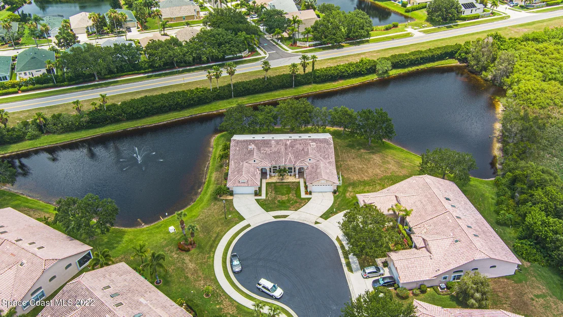 Photo of 557 Willis Way