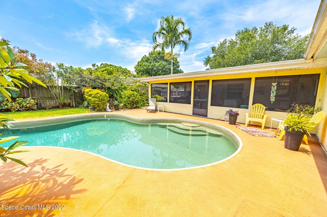Photo of 2701 Golfview Drive