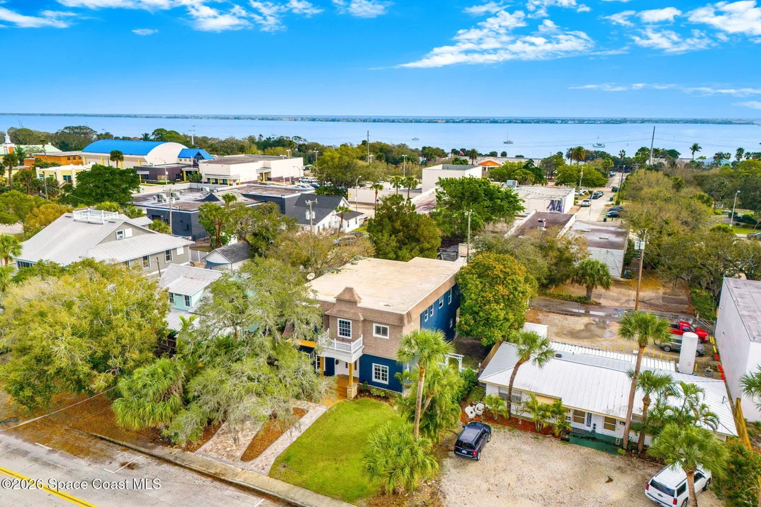 Photo of 1457 Guava Avenue