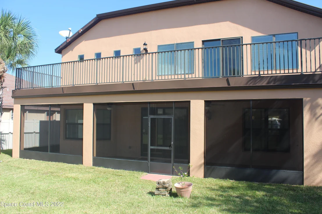 Photo of 1242 United Drive
