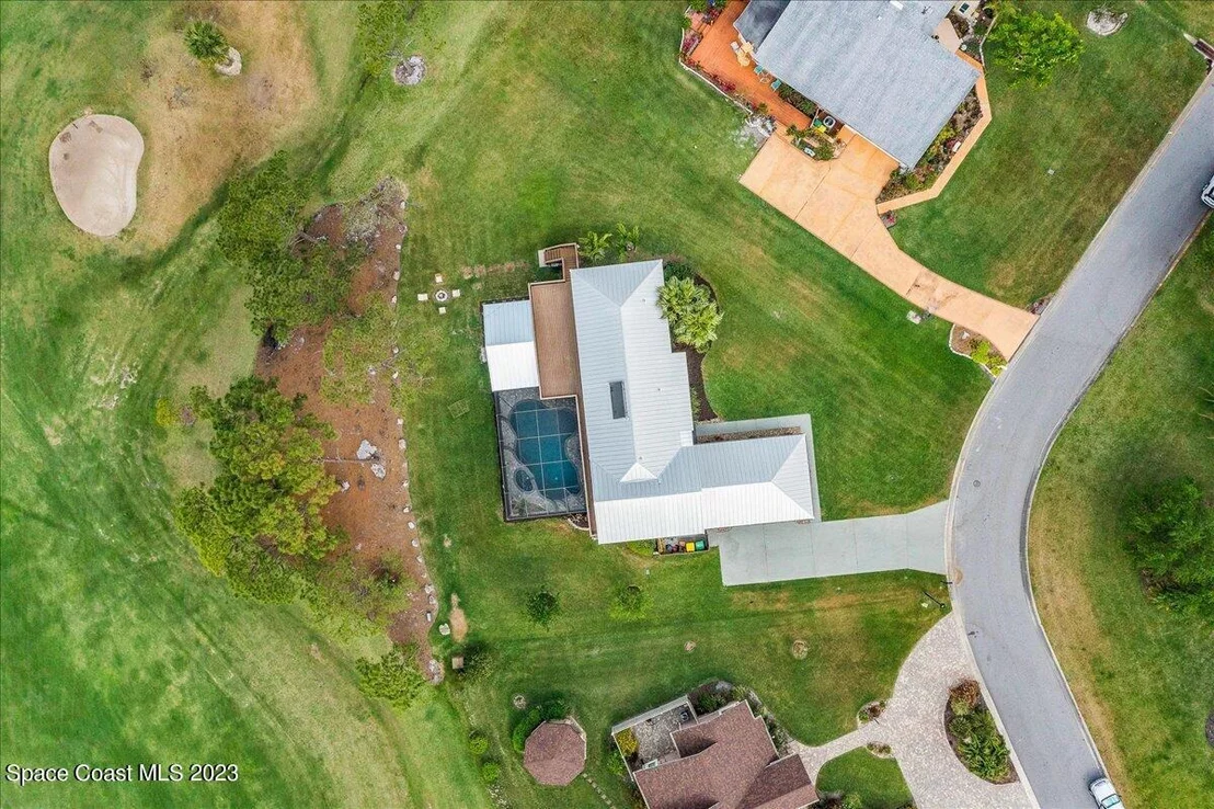Photo of 520 Whispering Pines Circle