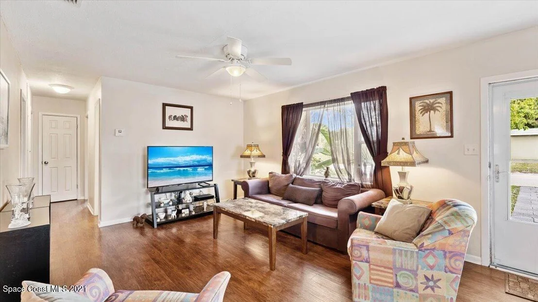 Photo of 602 Gardenia Drive