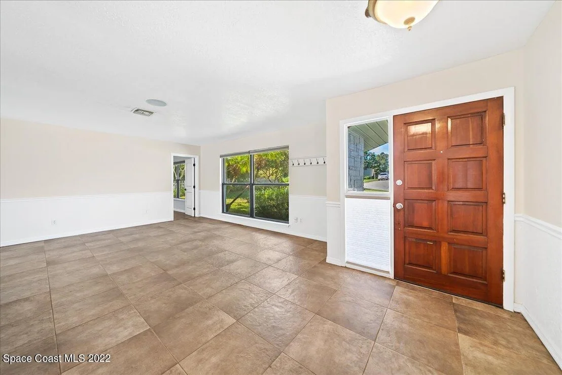 Photo of 1395 Lime Drive