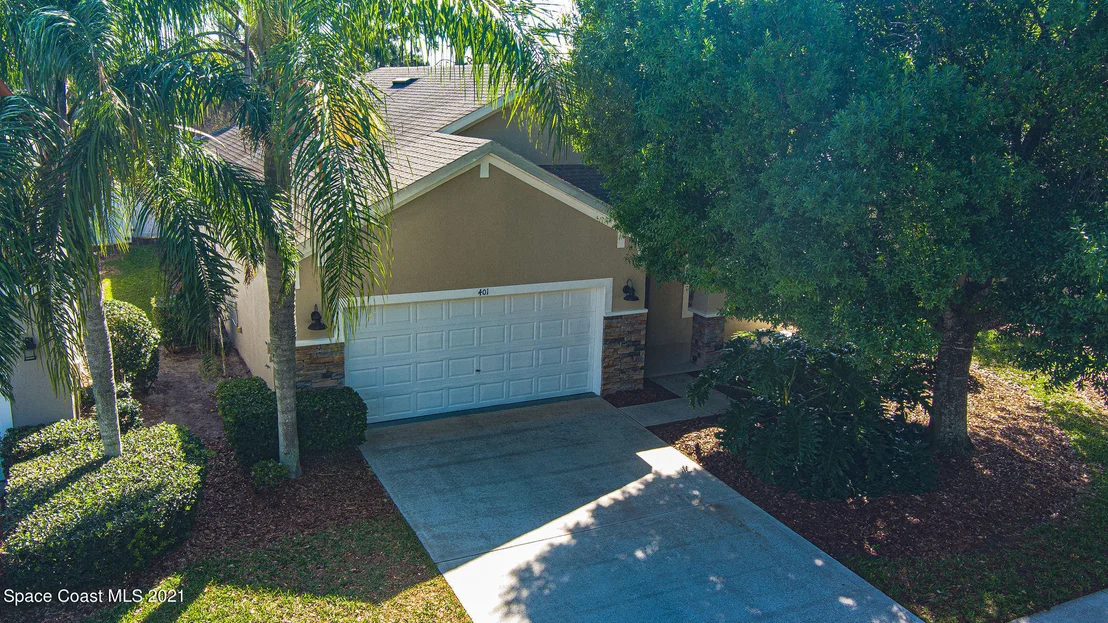 Photo of 401 Waterside Circle