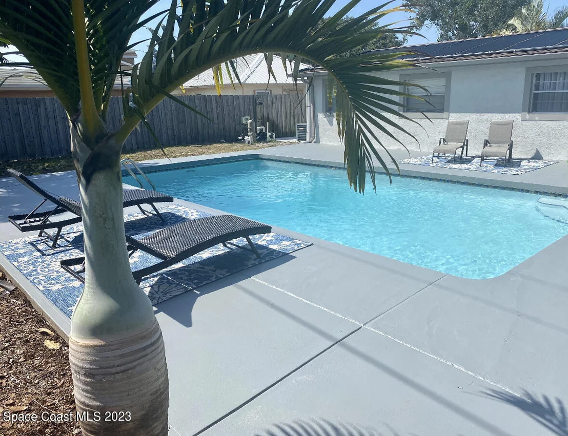 Photo of 2785 Locksley Road