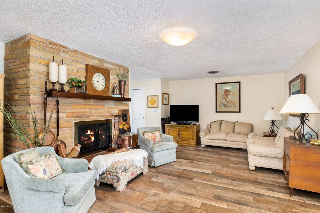Photo of 2885 Turtle Mound Road