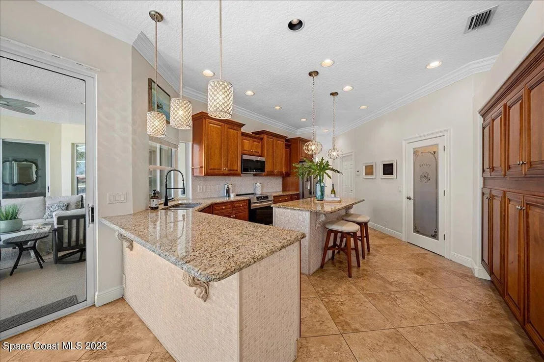 Photo of 208 Lanternback Island Drive