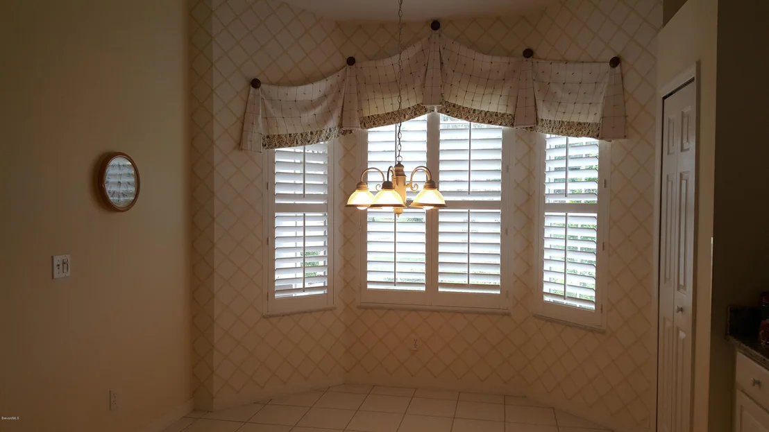 Photo of 7672 Candlewick Drive