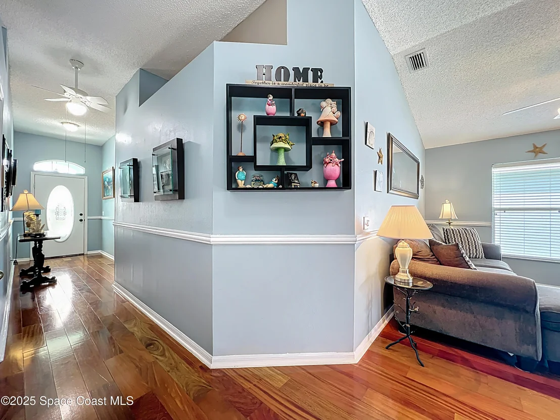 Photo of 1360 Olde Bailey Lane