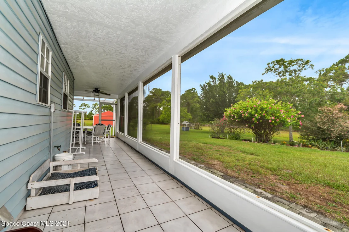 Photo of 1190 Grant Road