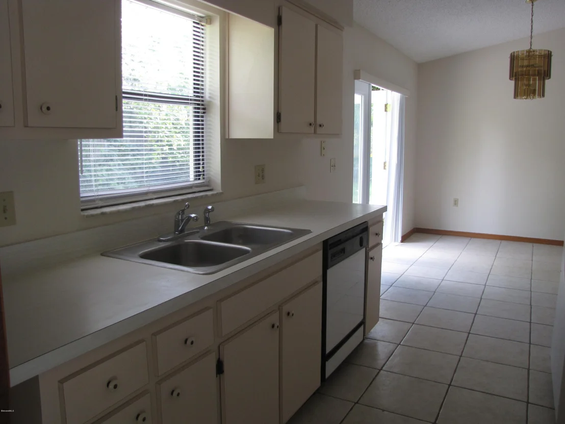 Photo of 5332 JAMAICA Road