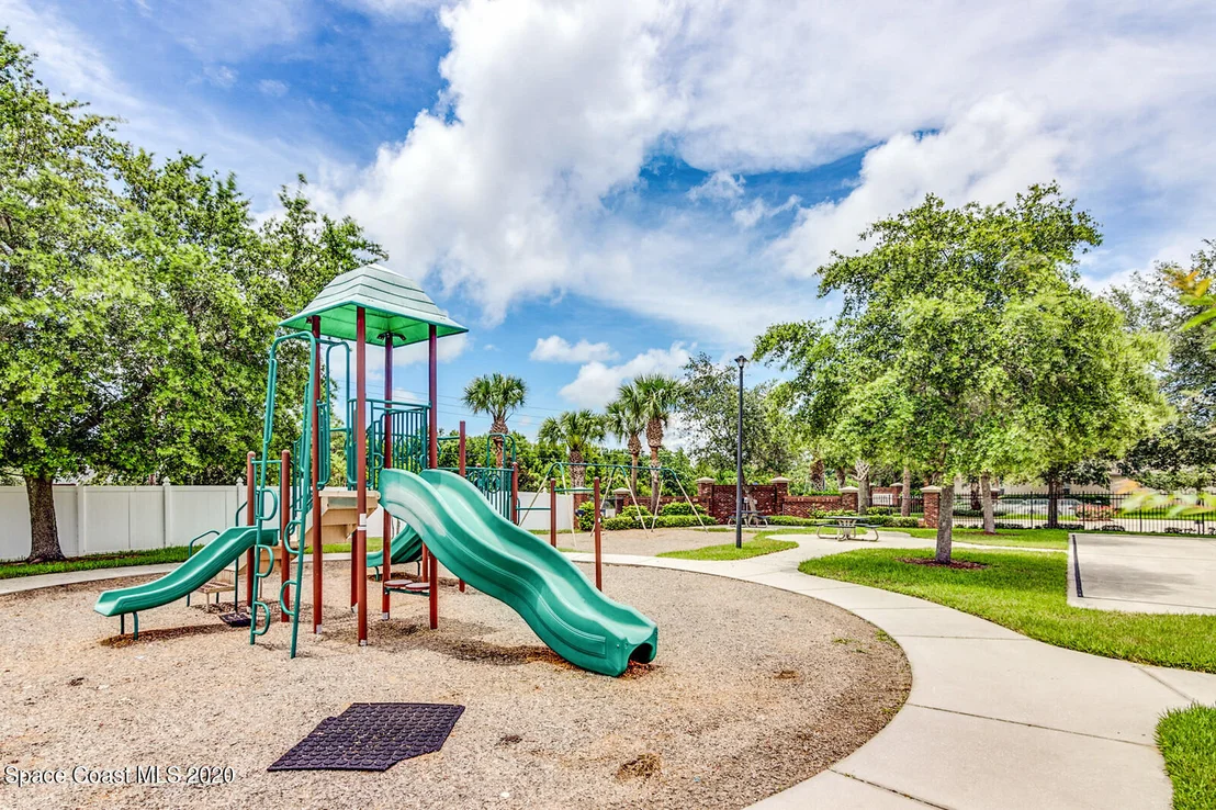 Photo of 1591 Whitman Drive