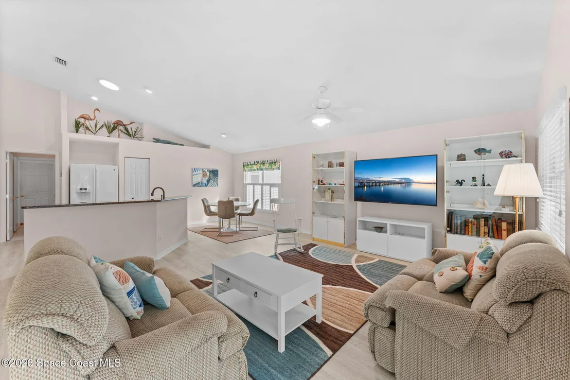 Photo of 685 Naples Court