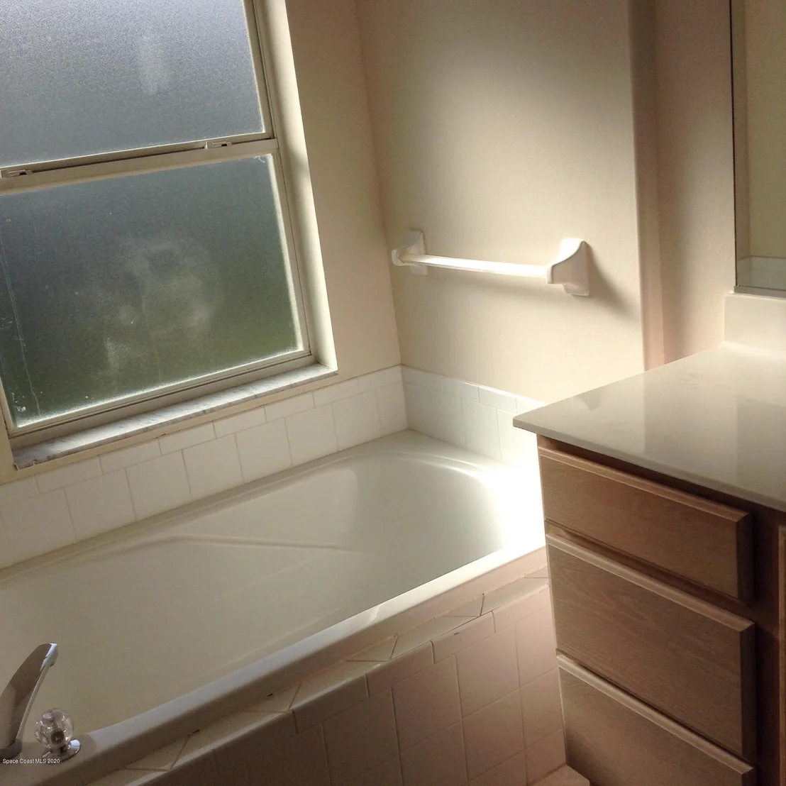 Photo of 2323 Addington Circle